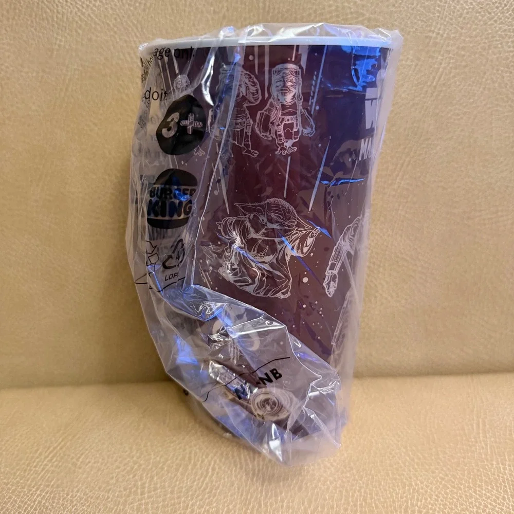 Star‎ Wars The Mandalorian and Grogu Burger King Collectible Cup Maroon New